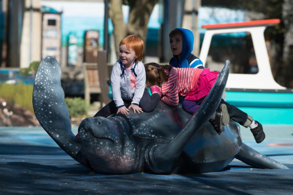 Columbus Zoo and Aquarium — Children Exploring Shores Play Park